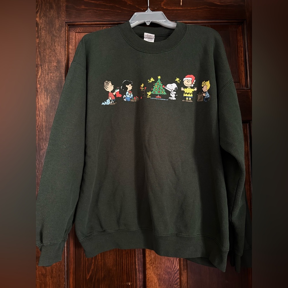 Charlie Brown Snoopy Peanuts Christmas Holiday Crewneck Sweatshirt Green Size L